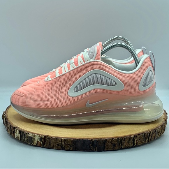 Nike Shoes - Nike Womens Air Max 720 Size 9